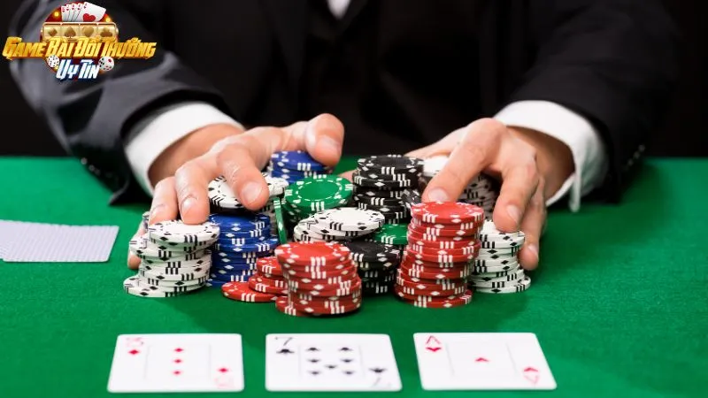 Chiến lược sử dụng poker hands hiệu quả